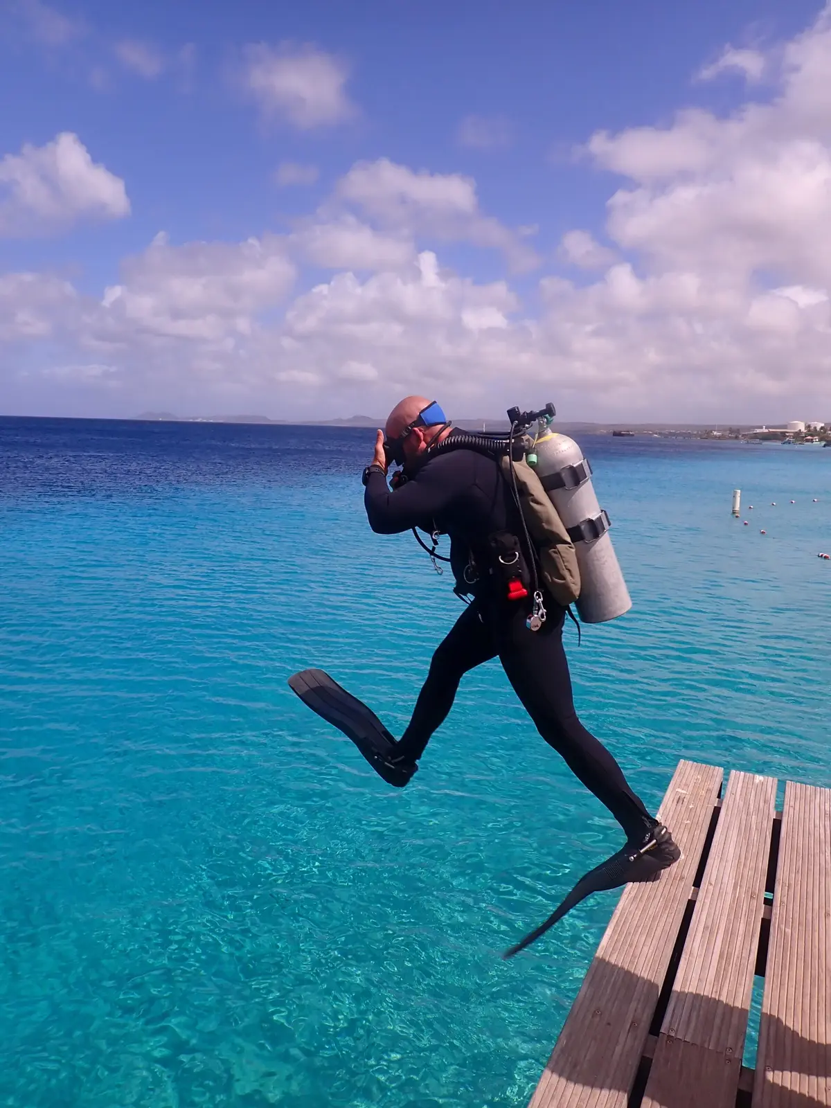 Scuba diver exploring underwater with Dayo Scuba